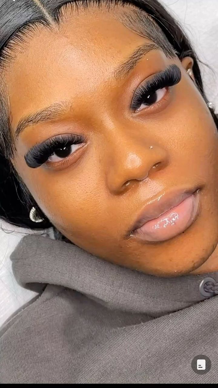 Mega volume lash set